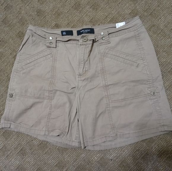 Nine West Pants - 💜Nine west short